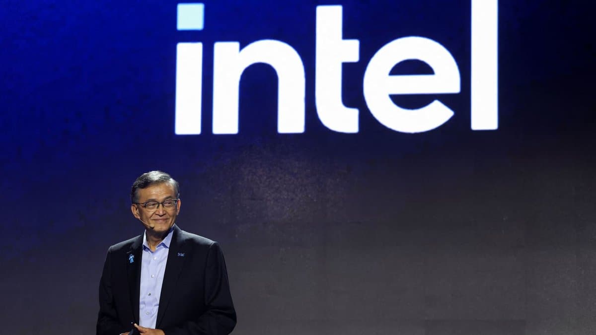 Ações da Intel disparam com crescimento de receita mais rápido em 15 anos impulsionado pela IA