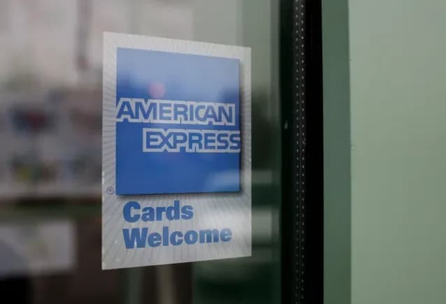 Amex vai reduzir quadro de funcionários para se adaptar à IA e à concorrência crescente