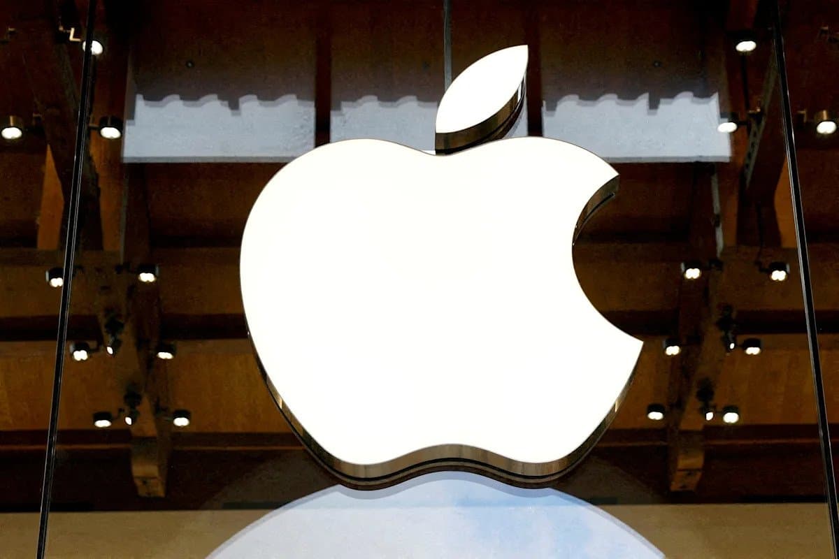 Apple lança iPhone Duo dobrável por US$ 1.999 em evento com novo CEO
