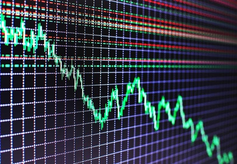 Bitcoin recupera patamar de US$ 60 mil enquanto ETH e SOL reduzem perdas com reação de ações de IA