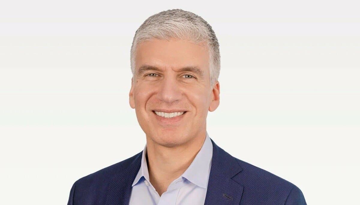 Chefe de networking da HPE prevê que IA resolverá todos os tickets sem humanos em dois anos