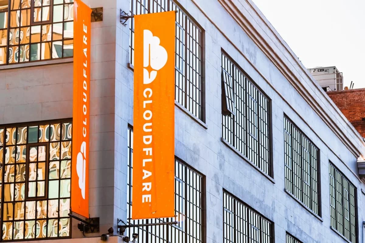 Cloudflare adquire Deno para aprimorar modelo de programação de Workers