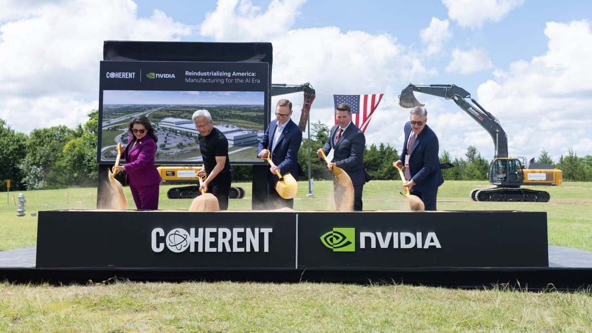 Coherent inicia expansão de fábrica no Texas para escalar infraestrutura óptica de IA