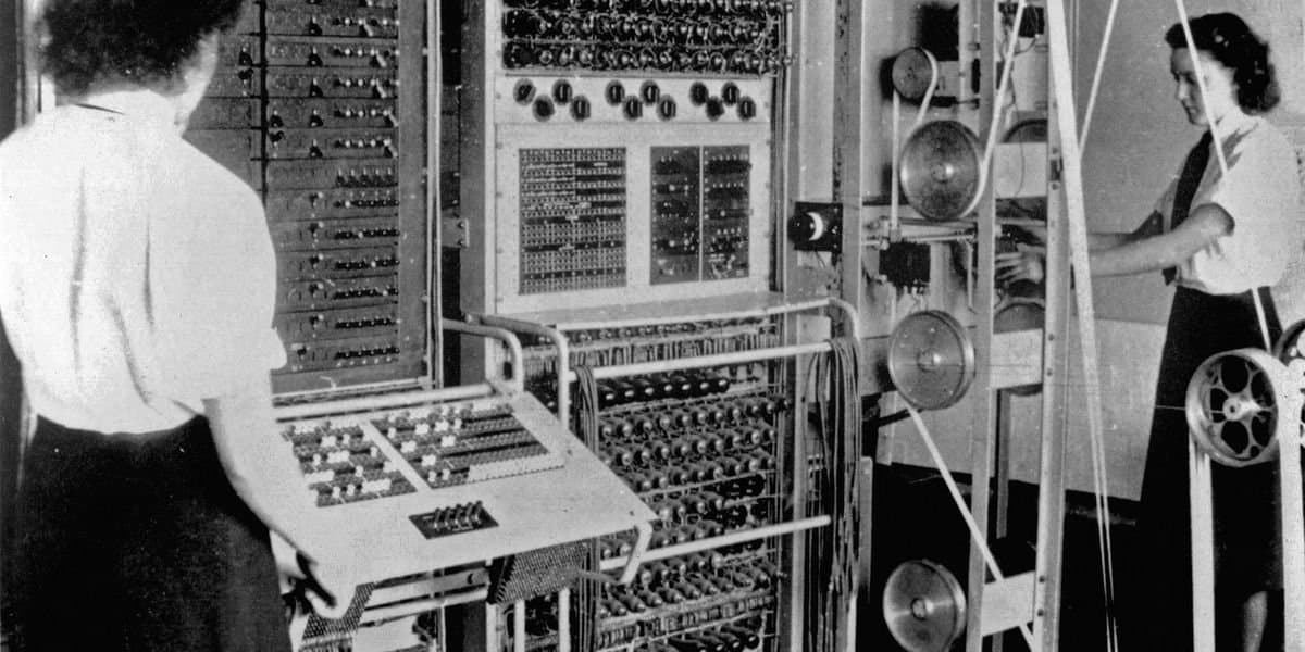 Colossus: O Computador Pioneiro da Segunda Guerra Mundial que Decifrou Códigos Alemães