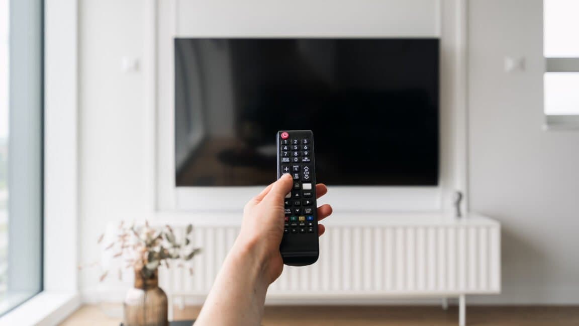 Desativar o rastreamento em smart TVs funciona? Pesquisa encontra tráfego "suspeito"
