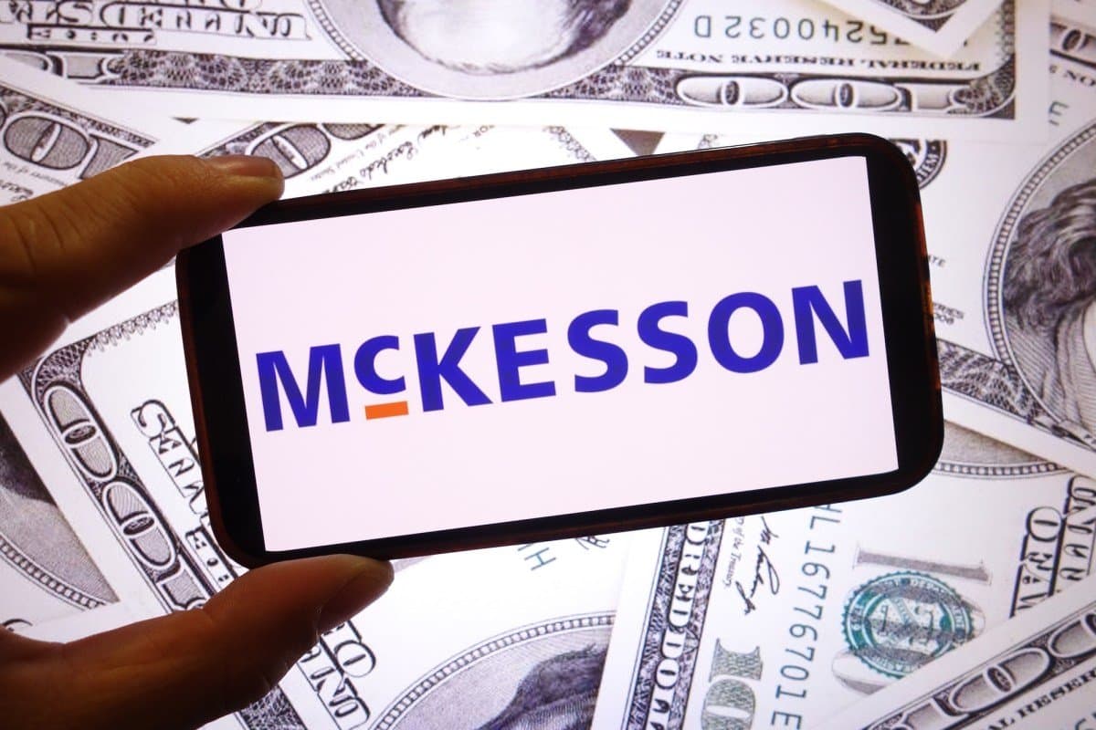 Hackers reivindicam roubo de milhões de registros de pacientes da McKesson em ataque cibernético