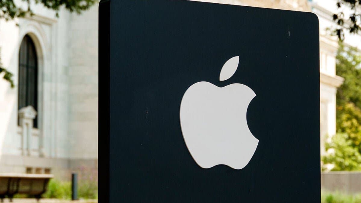 IPhone 20: Rumores indicam redesign radical da Apple para o modelo de 20 anos