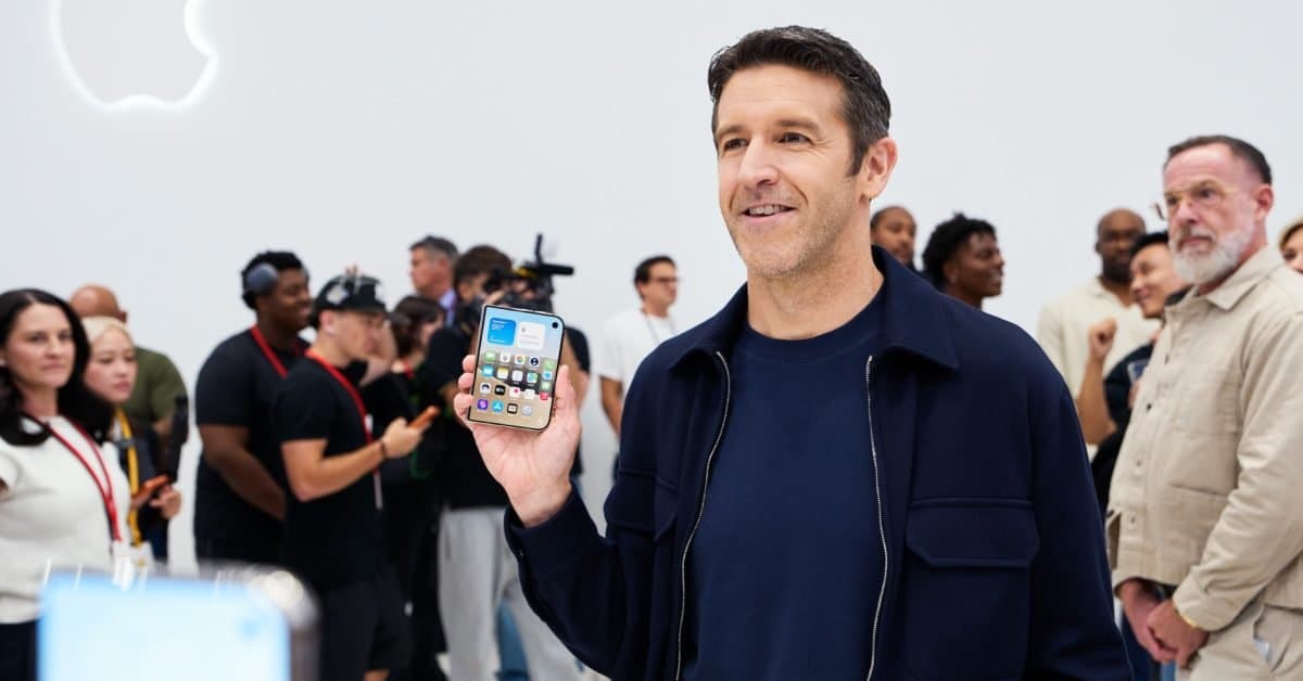 John Ternus assume papel mais ativo nas equipes de design da Apple como CEO