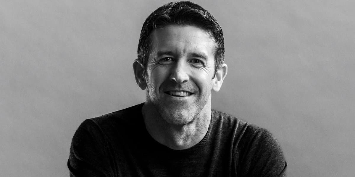 John Ternus Lidera uma Nova Era de Engenharia na Apple
