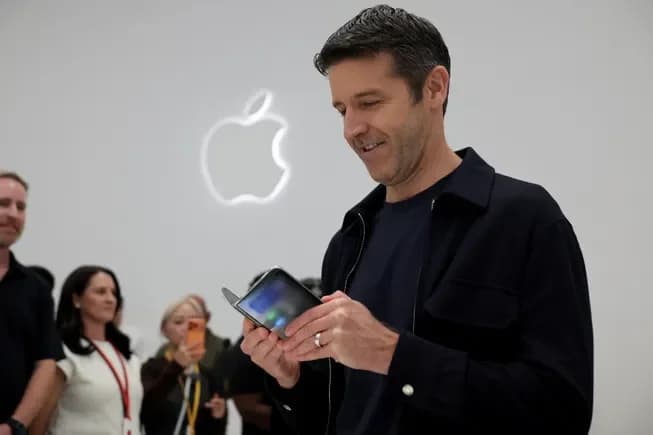 Klarna impulsiona novos celulares da Apple com programa de leasing nos EUA