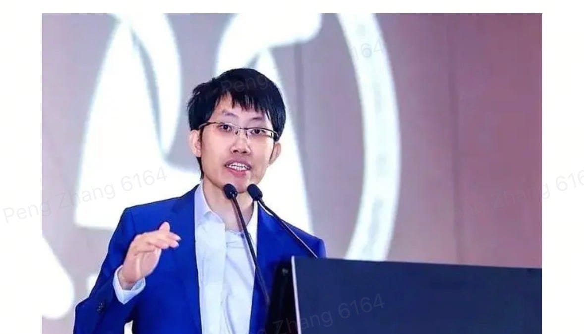 Liang Wenfeng, fundador da DeepSeek, detalha visão, AGI e estratégia open-source
