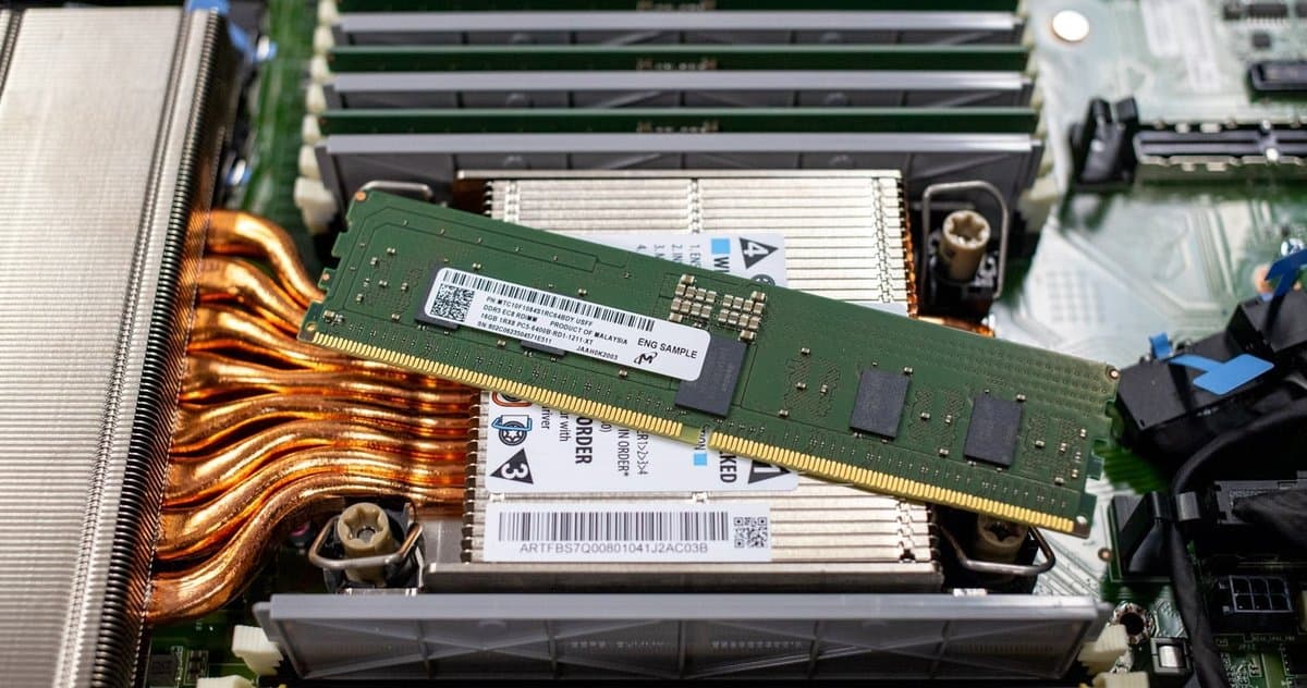 Micron apresenta módulos DDR5 RDIMM de 512 GB e 12 TB para servidores dual-socket