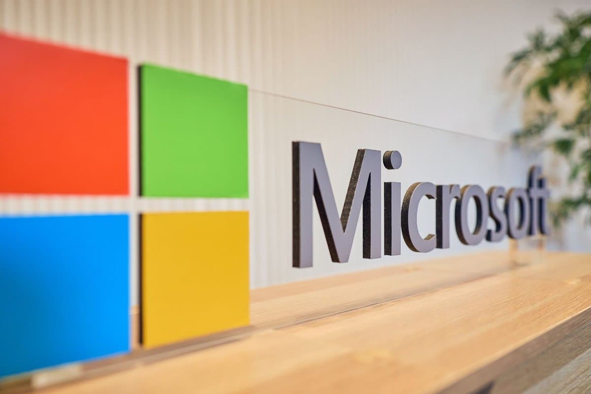 Microsoft is giving DARPA hands-on access to its quantum computer at a new Maryland center