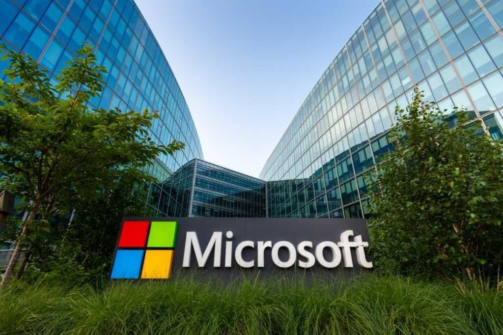 Microsoft limita o uso de IA por seus funcionários