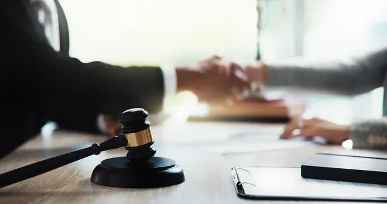 O que os profissionais de marketing precisam saber sobre os riscos legais da precificação algorítmica