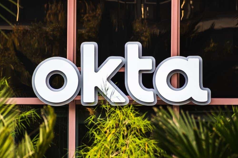 Okta e Google Cloud unem identidade digital a agentes de IA e Chrome Enterprise