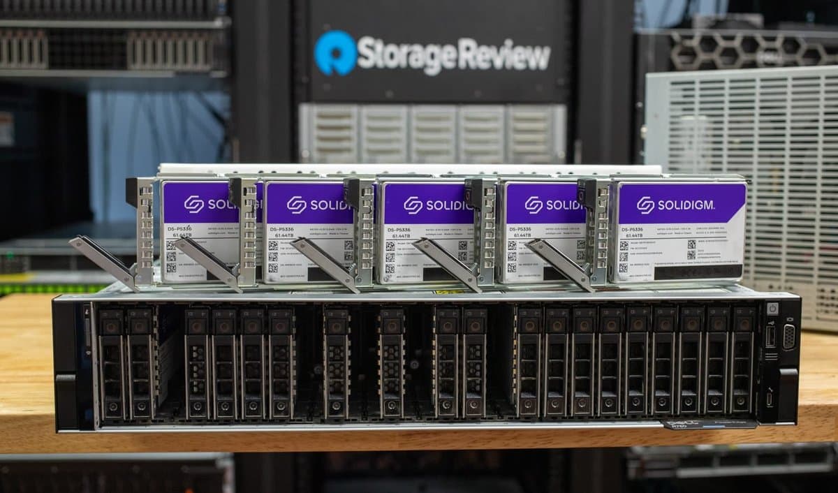 Preços de SSDs Empresariais Aumentaram 6,5 Vezes no Último Ano, com Drives de 30TB Custando US$ 22.600