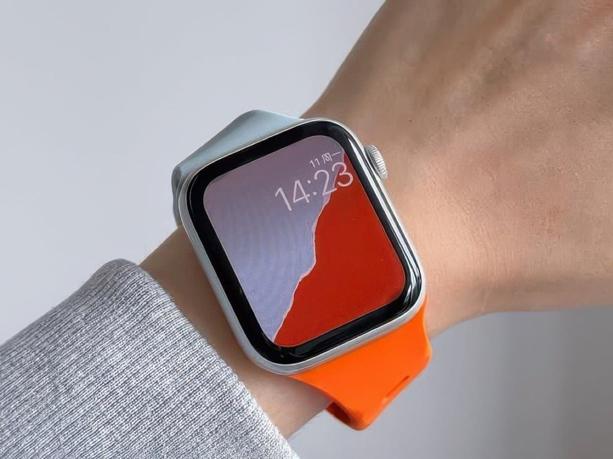 Pulseira Inteligente Inclina Apple Watch para Ergonomia Aprimorada