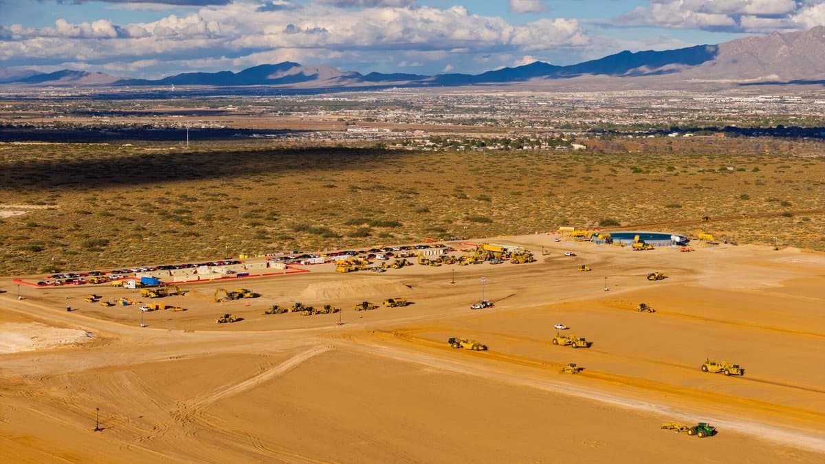 The site where Project Jupiter, an artificial intelligence data center, is under construction in Santa Teresa, N.M. Oracle is having trouble obtaining state permits for its energy needs.