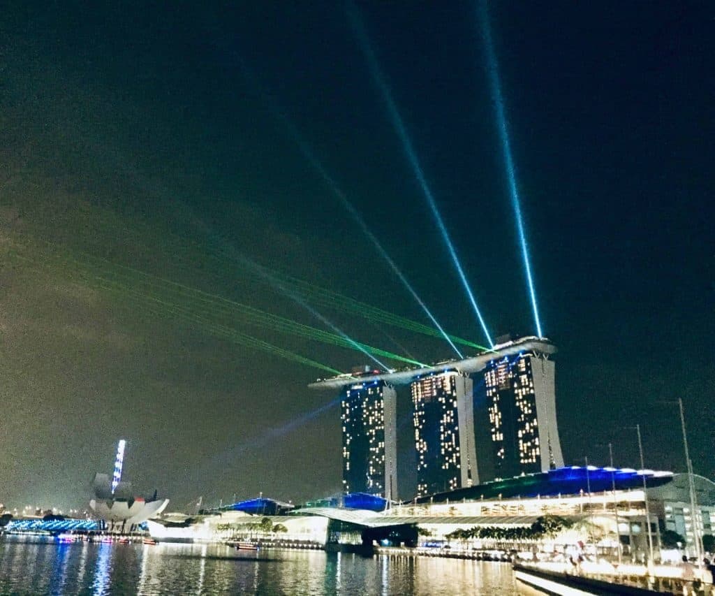 Singapura Lança Força-Tarefa de Risco Cibernético de IA para Fortalecer Setor Financeiro