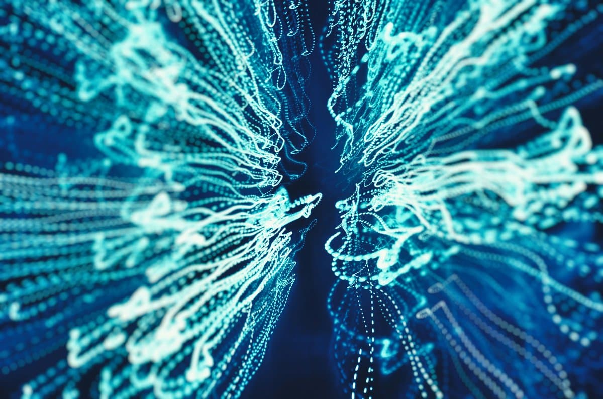 Slack AI evolui arquitetura para multi-cloud para garantir resiliência e mitigar riscos