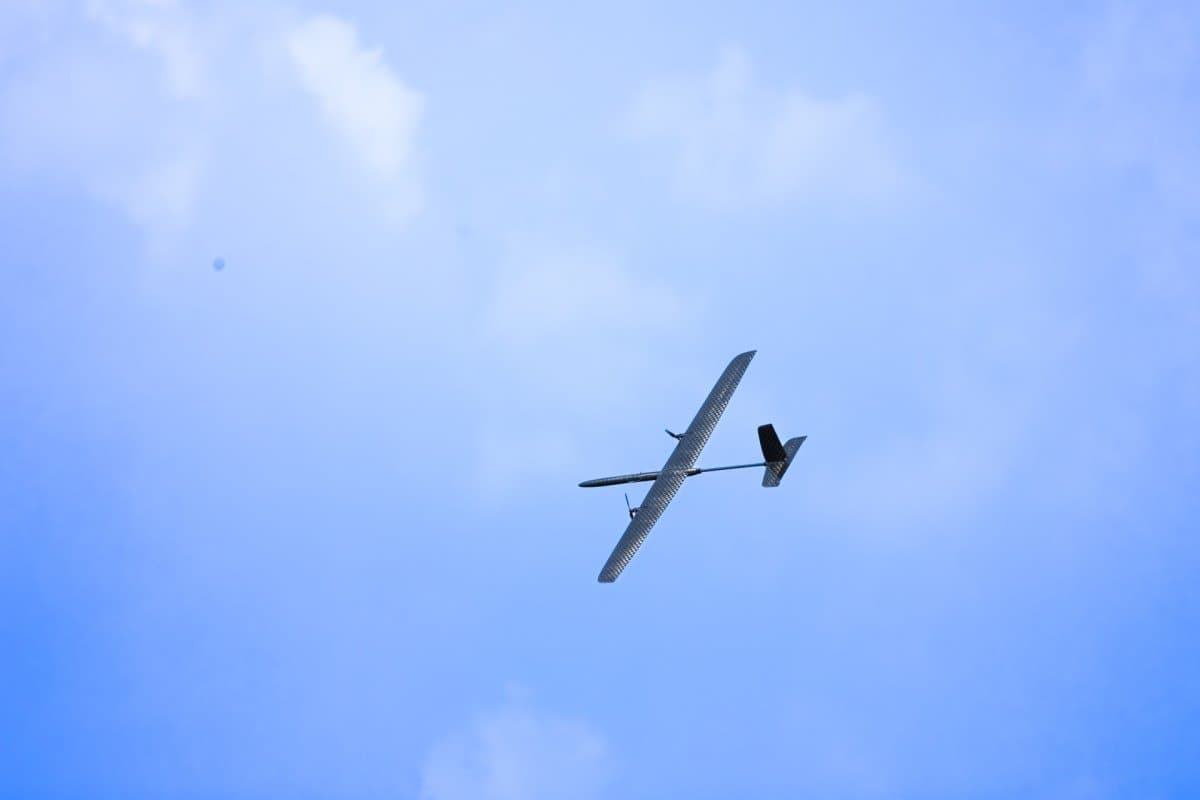 Startup indiana recebe apoio para aeronave que voa por um ano com energia eólica oceânica