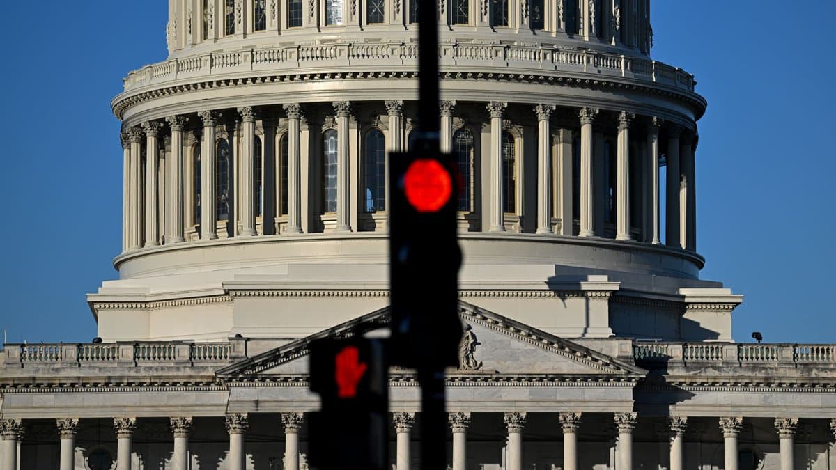 Votação sobre o Clarity Act falha no Senado, atrasando regulação cripto